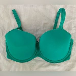 Essential Bodywear Limited Edition Green Bra Size 38F